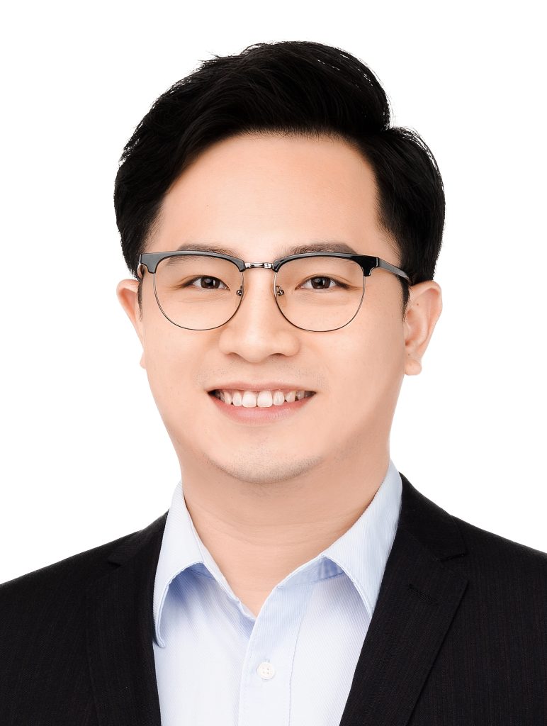 Dr. Dong Bowei  